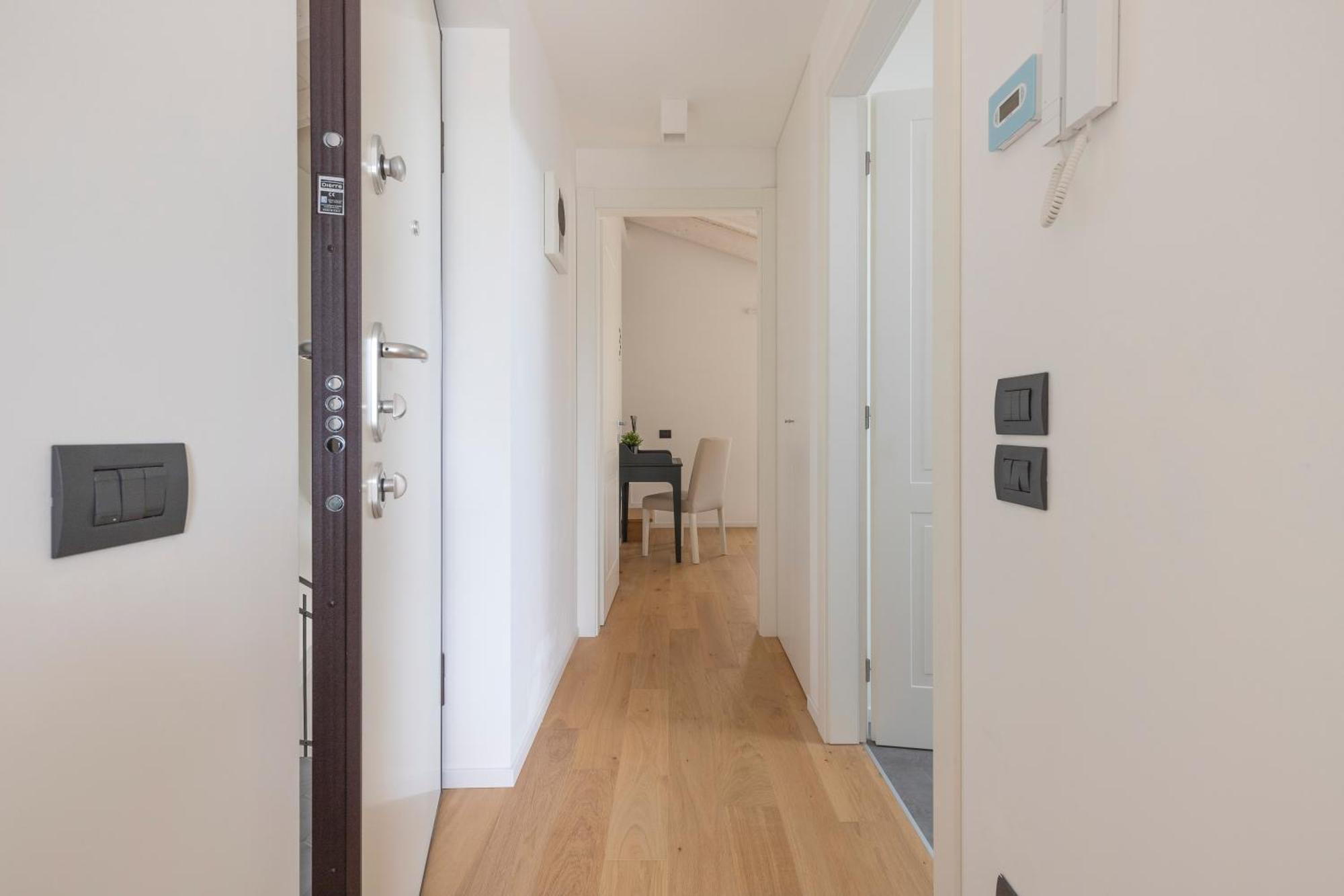 Olmo Suites โกโม ภายนอก รูปภาพ