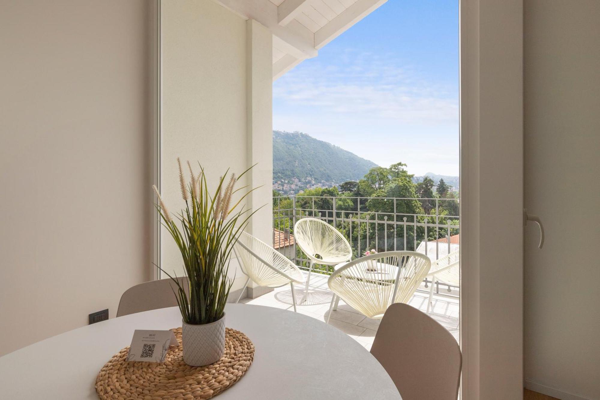 Olmo Suites โกโม ภายนอก รูปภาพ